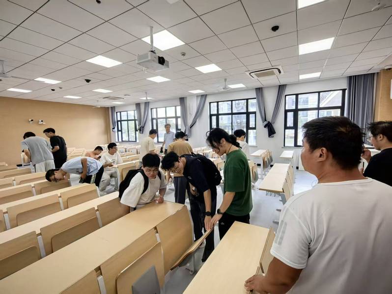 师生共筑新教室！海大第一、第二...